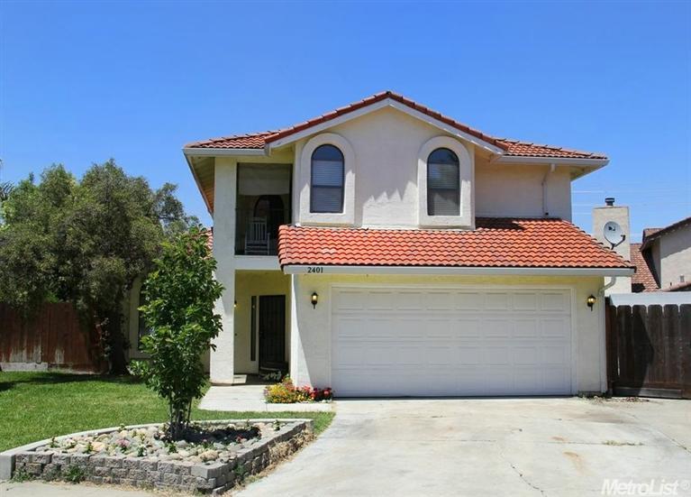 2401 Greenacre Ln, Modesto, CA 95355 photo 3