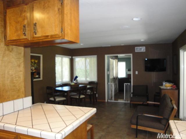 1317 Richard Dr, Tracy, CA 95376 photo 8