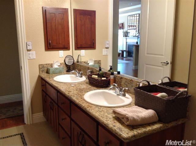 3827 Olive Ln, Carmichael, CA 95608 photo 10