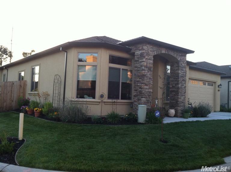 3827 Olive Ln, Carmichael, CA 95608 photo 1