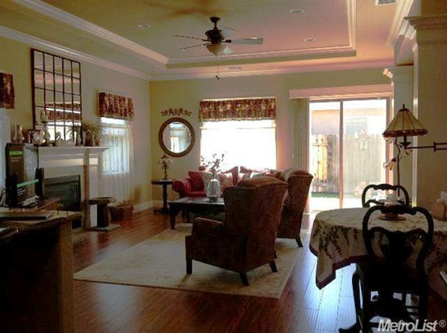 3827 Olive Ln, Carmichael, CA 95608 photo 3