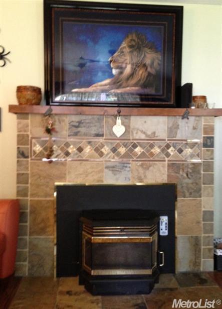 1855 Point View Dr, Placerville, CA 95667 photo 3
