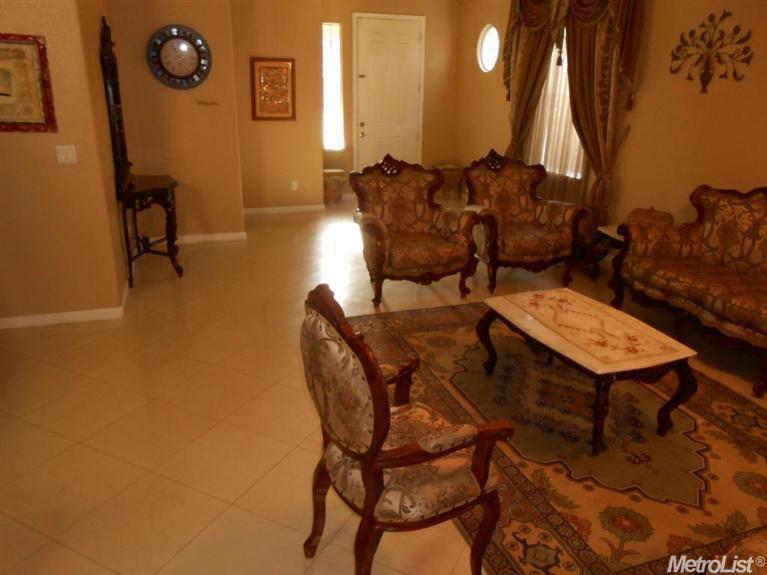 980 Saffron Dr, Tracy, CA 95377 photo 13