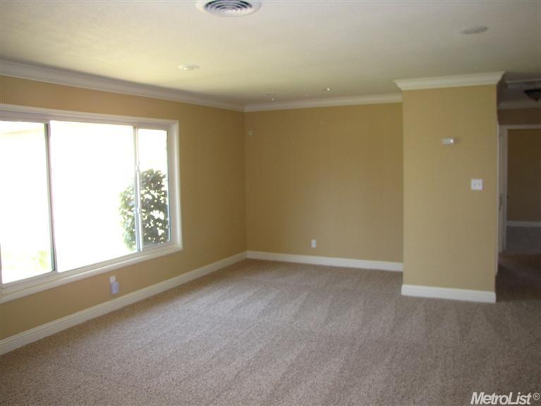 713 Rimby, Lodi, CA 95240 photo 8