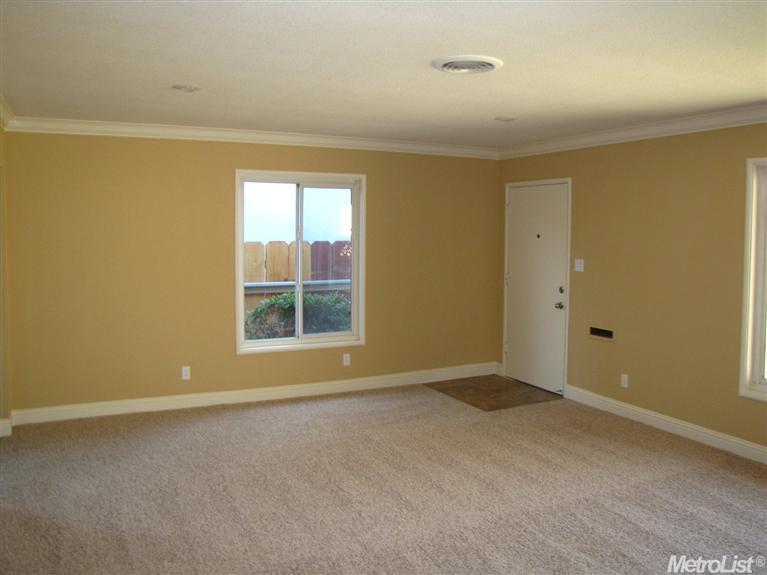 713 Rimby, Lodi, CA 95240 photo 9