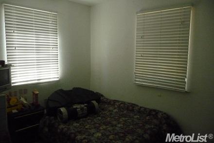 609 Simon St, Galt, CA 95632 photo 6