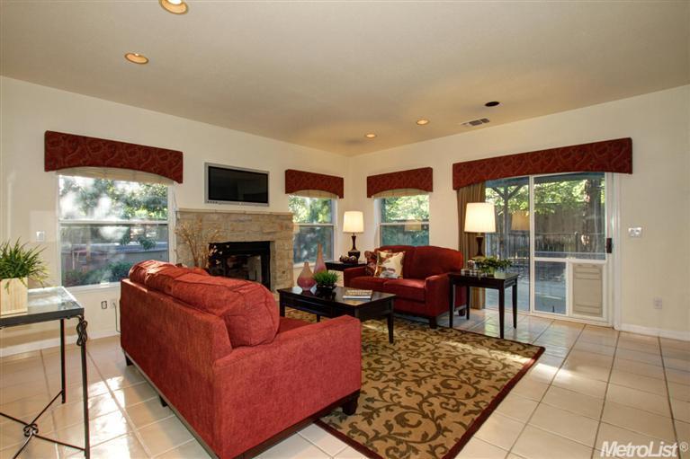 3331 Grosbeak Ct, Davis, CA 95616 photo 8