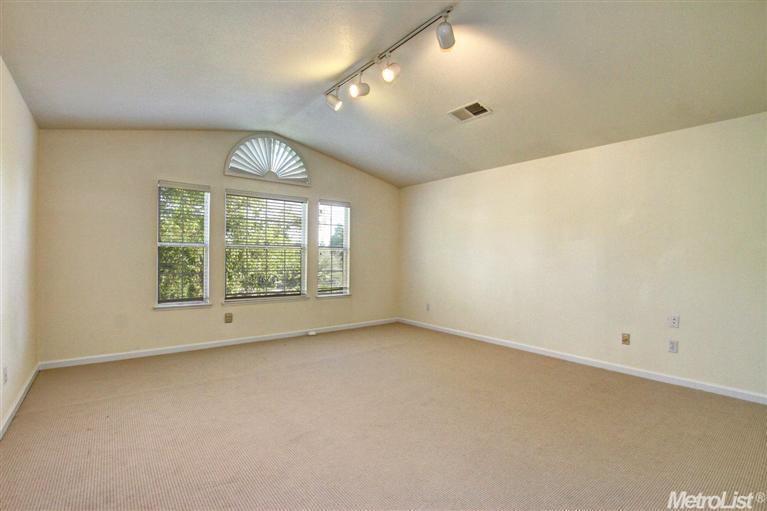 3331 Grosbeak Ct, Davis, CA 95616 photo 20