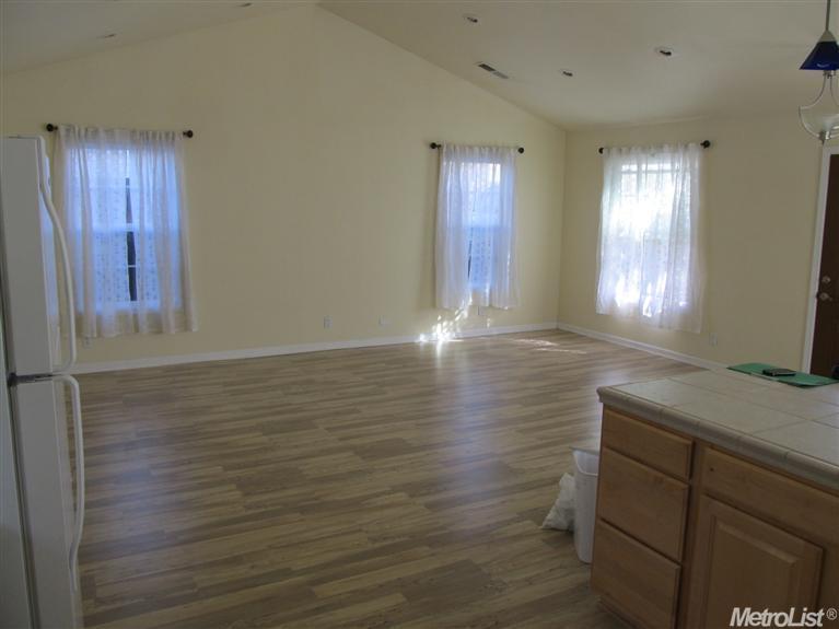 5633 Robertson, Carmichael, CA 95608 photo 5