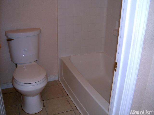 1012 Goldfinch Ln, Patterson, CA 95363 photo 19