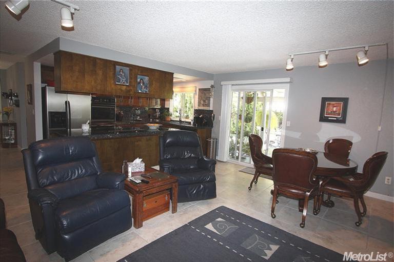 525 Colebrook Ct, Modesto, CA 95350 photo 7