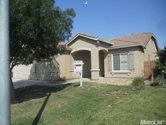 513 Flour Mill Dr, Newman, CA 95360 photo 1