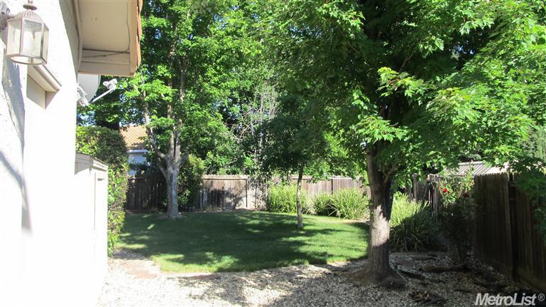 3320 Rio Roca Ct, Antelope, CA 95843 photo 6