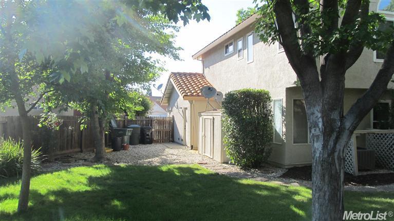3320 Rio Roca Ct, Antelope, CA 95843 photo 8