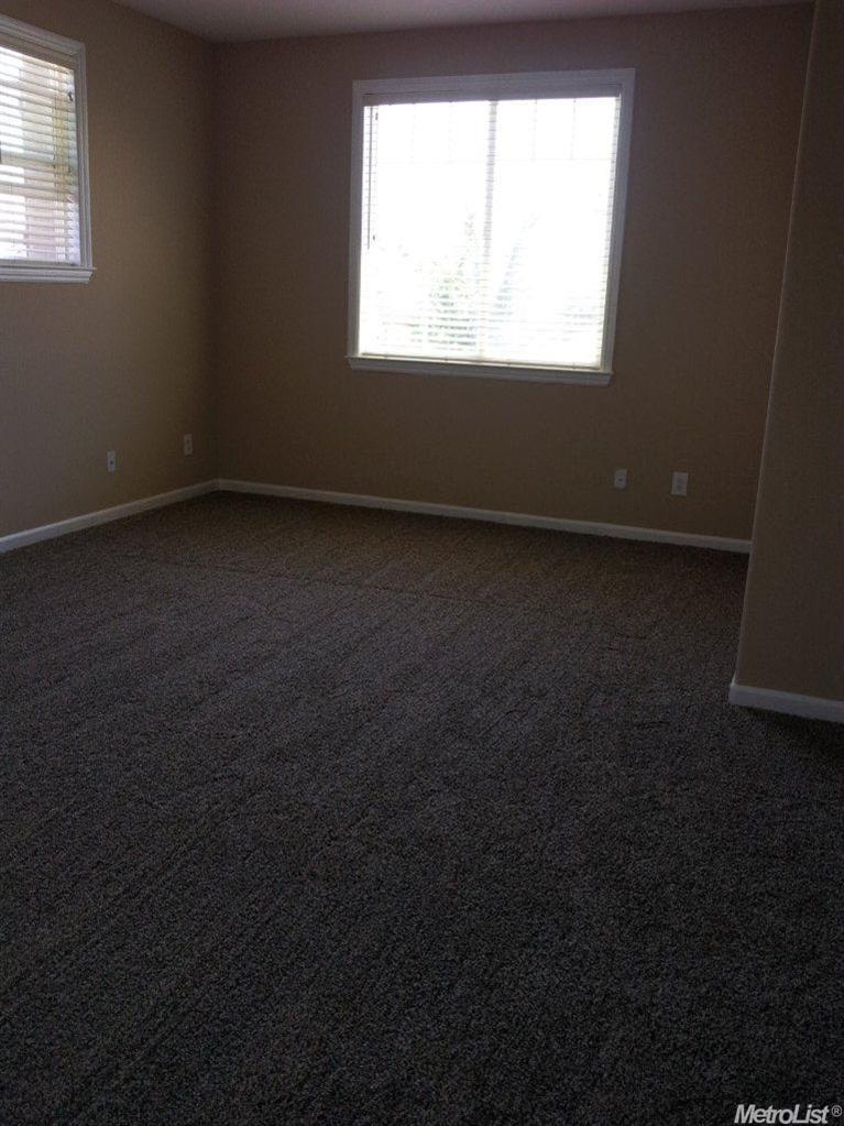 3105 Knightsbridge Dr, Modesto, CA 95355 photo 2