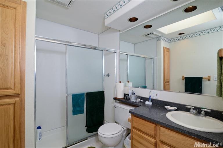 3207 Candace St, Carmichael, CA 95608 photo 11