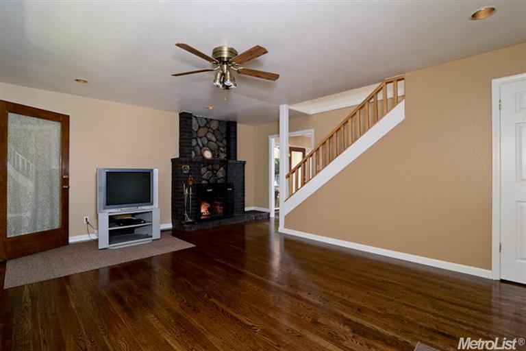 3207 Candace St, Carmichael, CA 95608 photo 8