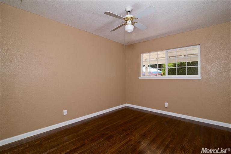 3207 Candace St, Carmichael, CA 95608 photo 18