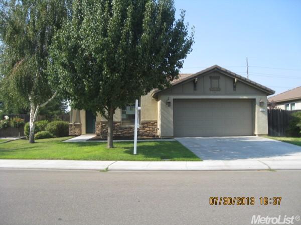 1096 Foxfire Dr, Manteca, CA 95337 photo 1