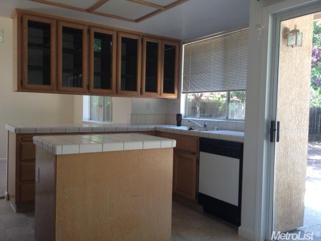 3736 Aurora Loop, Rocklin, CA 95677 photo 5