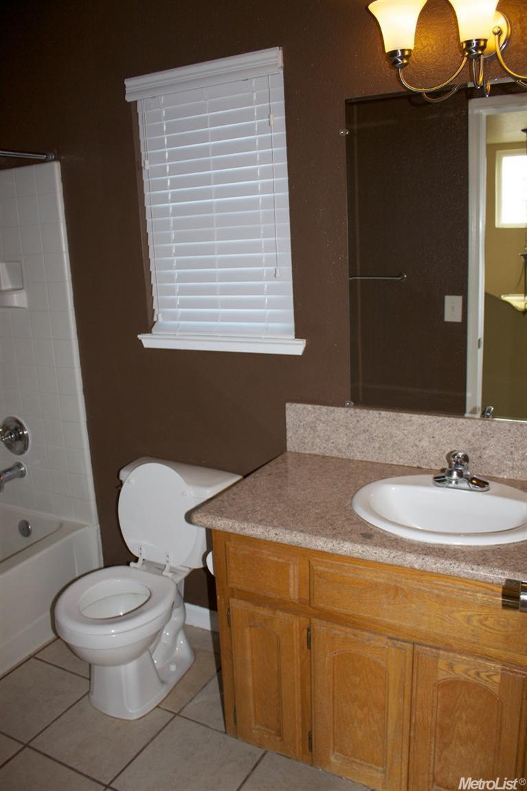 8321 Benjamin Dr, Antelope, CA 95843 photo 16