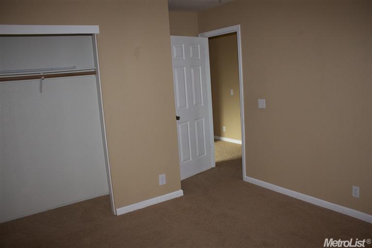 8321 Benjamin Dr, Antelope, CA 95843 photo 18