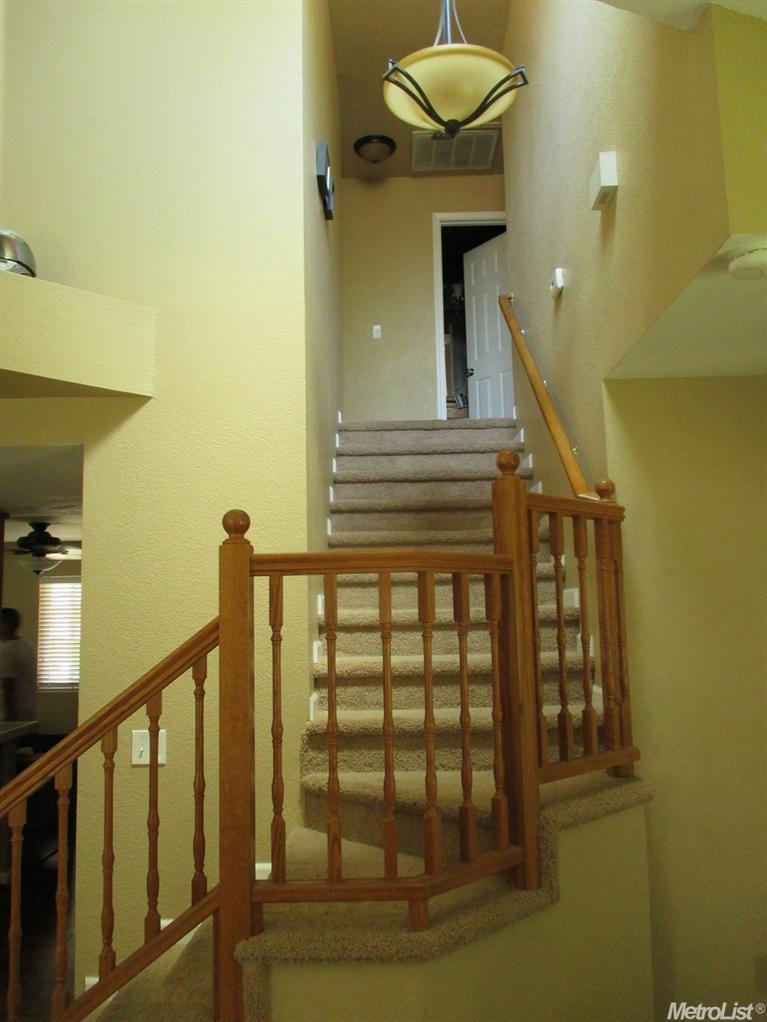 8321 Benjamin Dr, Antelope, CA 95843 photo 11