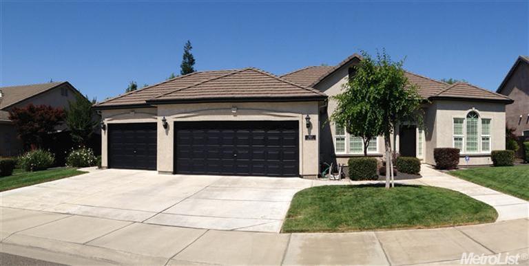 1027 John Roos Ave, Ripon, CA 95366 photo 1