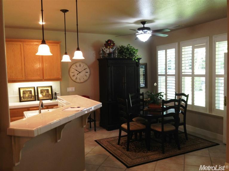 1027 John Roos Ave, Ripon, CA 95366 photo 4