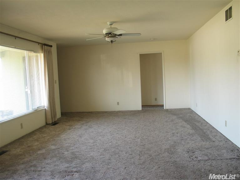 2836 N Walnut Rd, Turlock, CA 95382 photo 7
