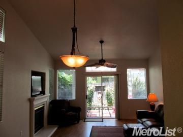 115 Diggins Dr, Folsom, CA 95630 photo 6
