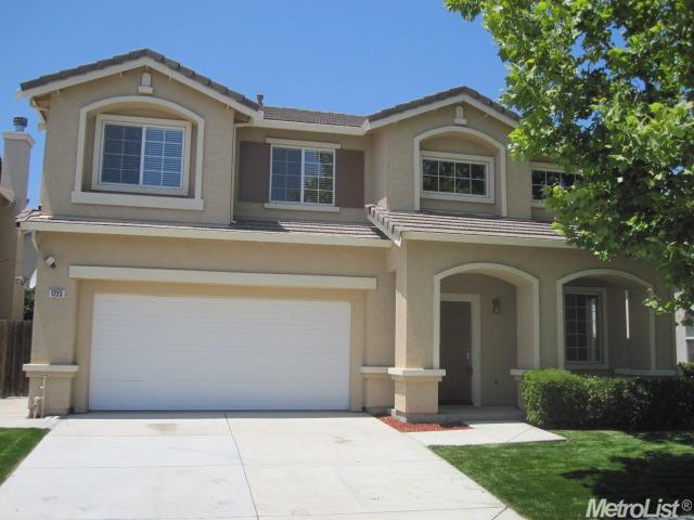 1223 Montgomery Ln, Tracy, CA 95377 photo 1