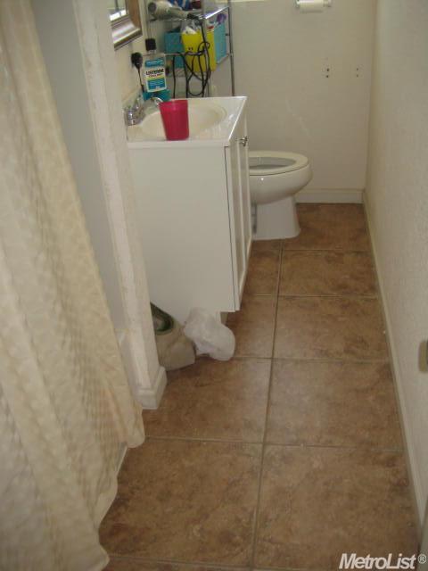 2413 Eicher Ave, Modesto, CA 95350 photo 7