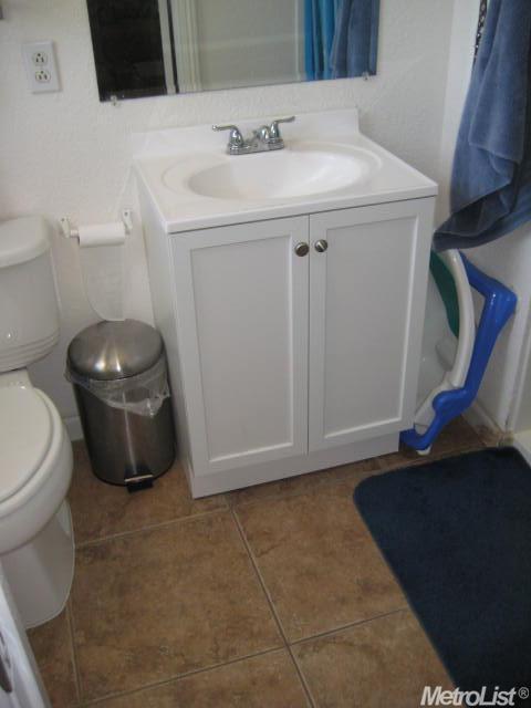 2413 Eicher Ave, Modesto, CA 95350 photo 8