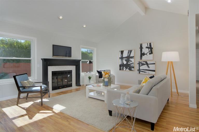 1021 Harrington Way, Carmichael, CA 95608 photo 4