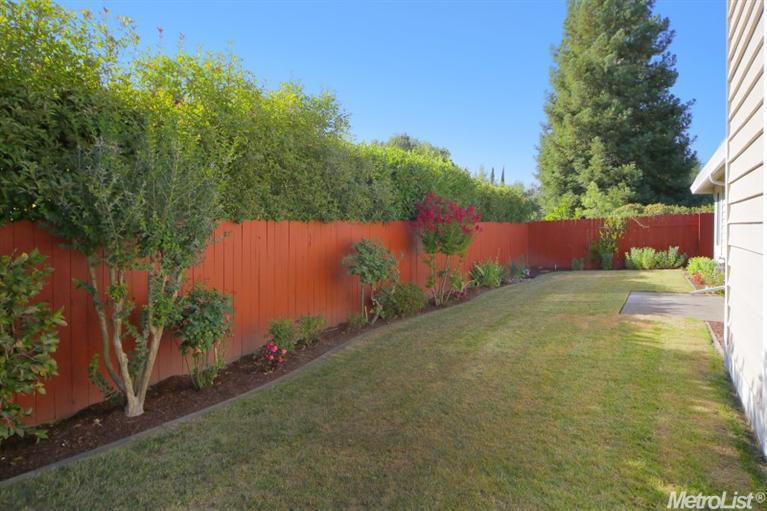 1021 Harrington Way, Carmichael, CA 95608 photo 19