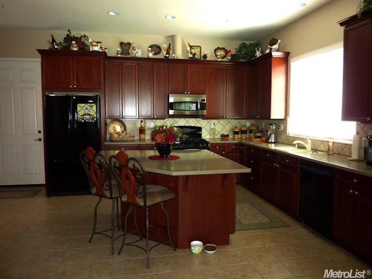 2168 Gibralter Dr, Manteca, CA 95337 photo 3