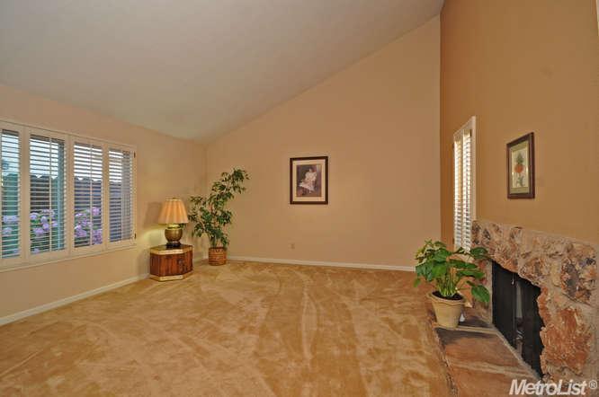 132 Otta Dr, Lodi, CA 95240 photo 4