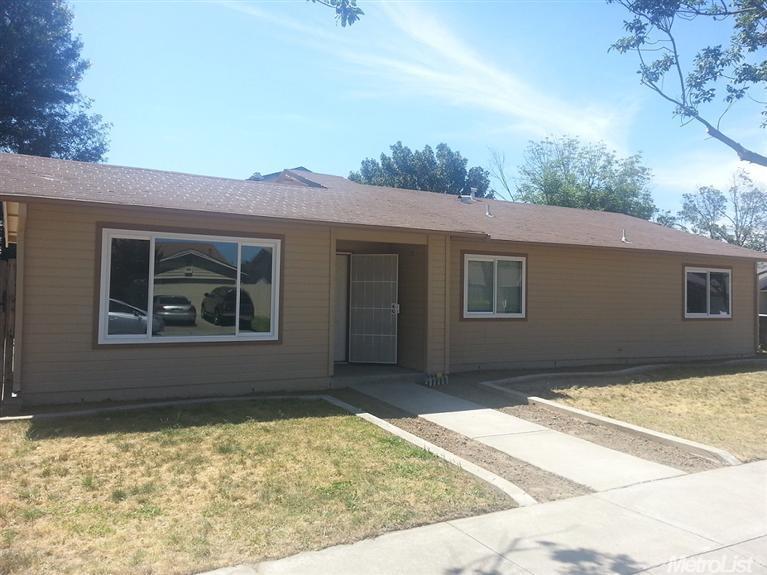 1017 Wilma Dr, Modesto, CA 95351 photo 1