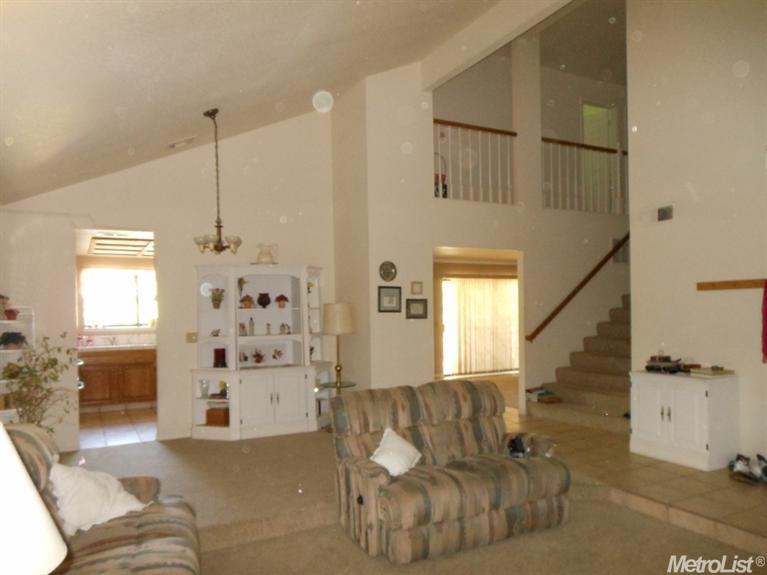 847 Orkney Dr, Patterson, CA 95363 photo 3