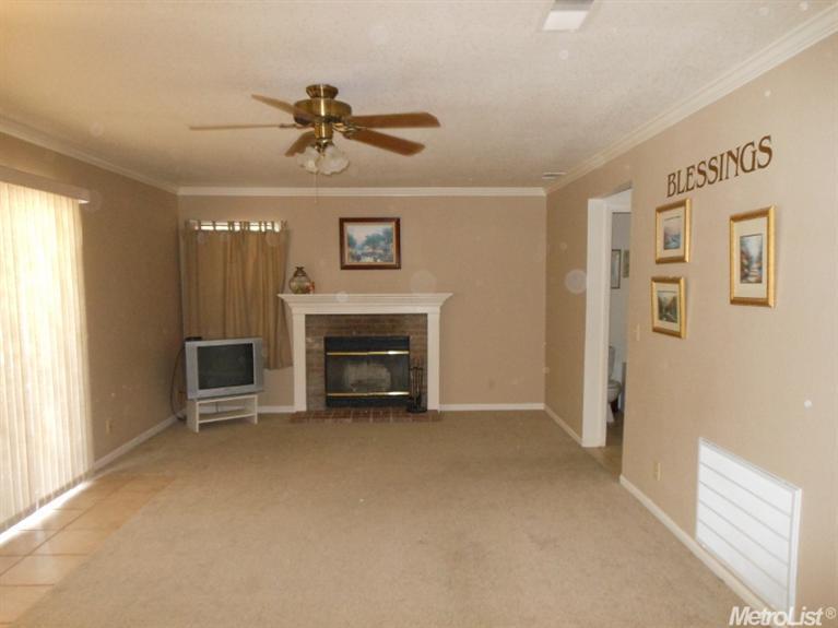 847 Orkney Dr, Patterson, CA 95363 photo 5