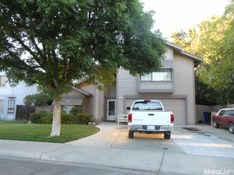847 Orkney Dr, Patterson, CA 95363 photo 1