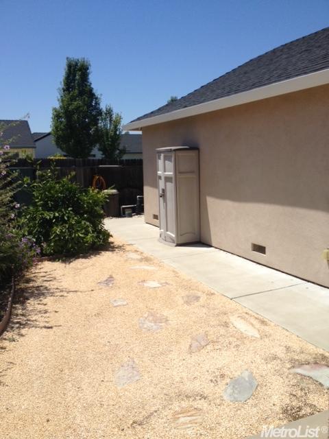 736 Young Ct, Galt, CA 95632 photo 6