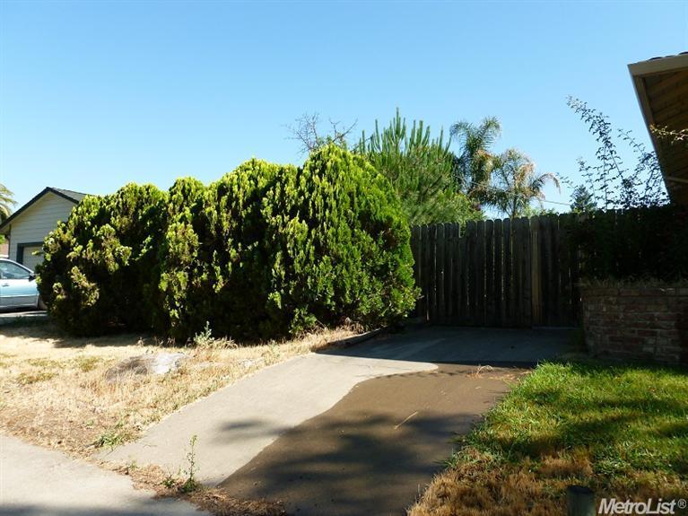 4842 Schuyler Dr, Carmichael, CA 95608 photo 14