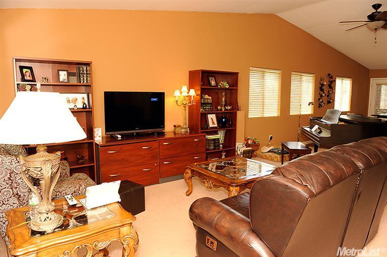 4234 Mustic Way, Mather, CA 95655 photo 5