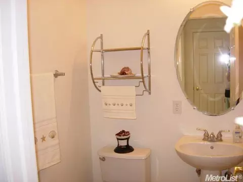 2442 Rodin Pl, Davis, CA 95618 photo 9