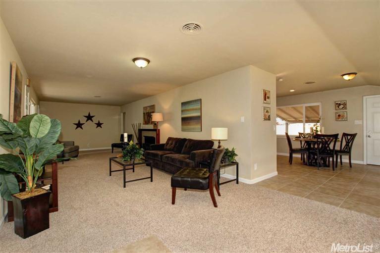 5846 Topp Ct, Carmichael, CA 95608 photo 8