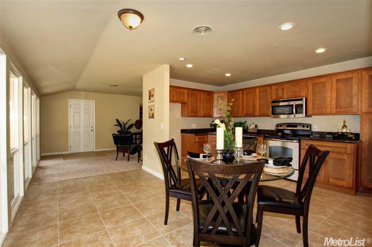 5846 Topp Ct, Carmichael, CA 95608 photo 13