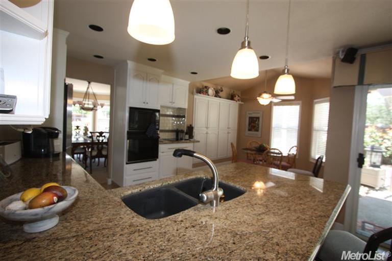 946 Yaple Ct, Ripon, CA 95366 photo 5