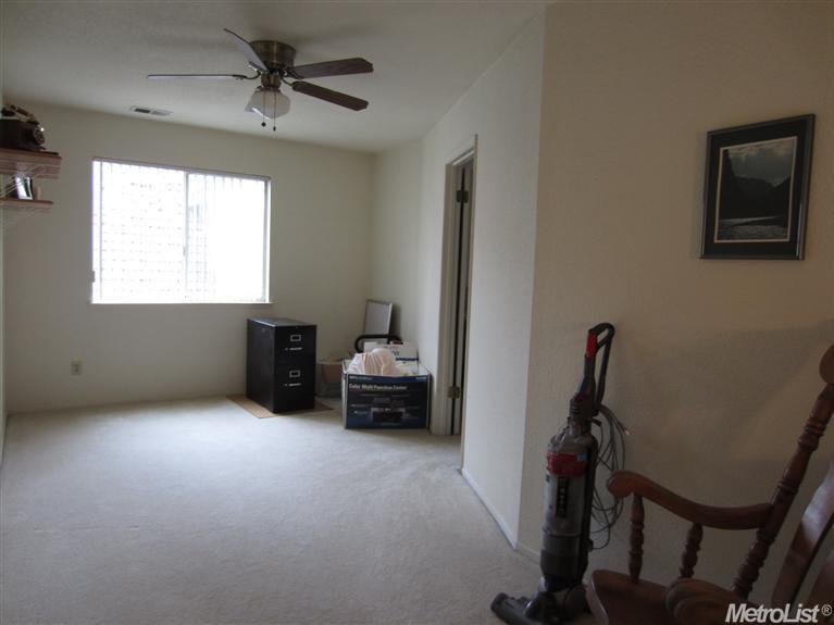 8149 Otium Ct, Antelope, CA 95843 photo 13